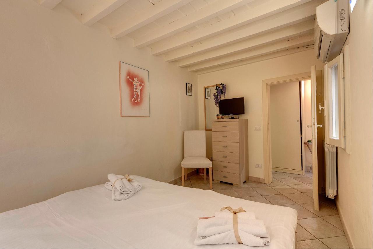 Brigitte Apartment By Mamo Florence Exterior photo
